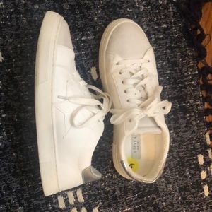Steve Madden White Sneaker